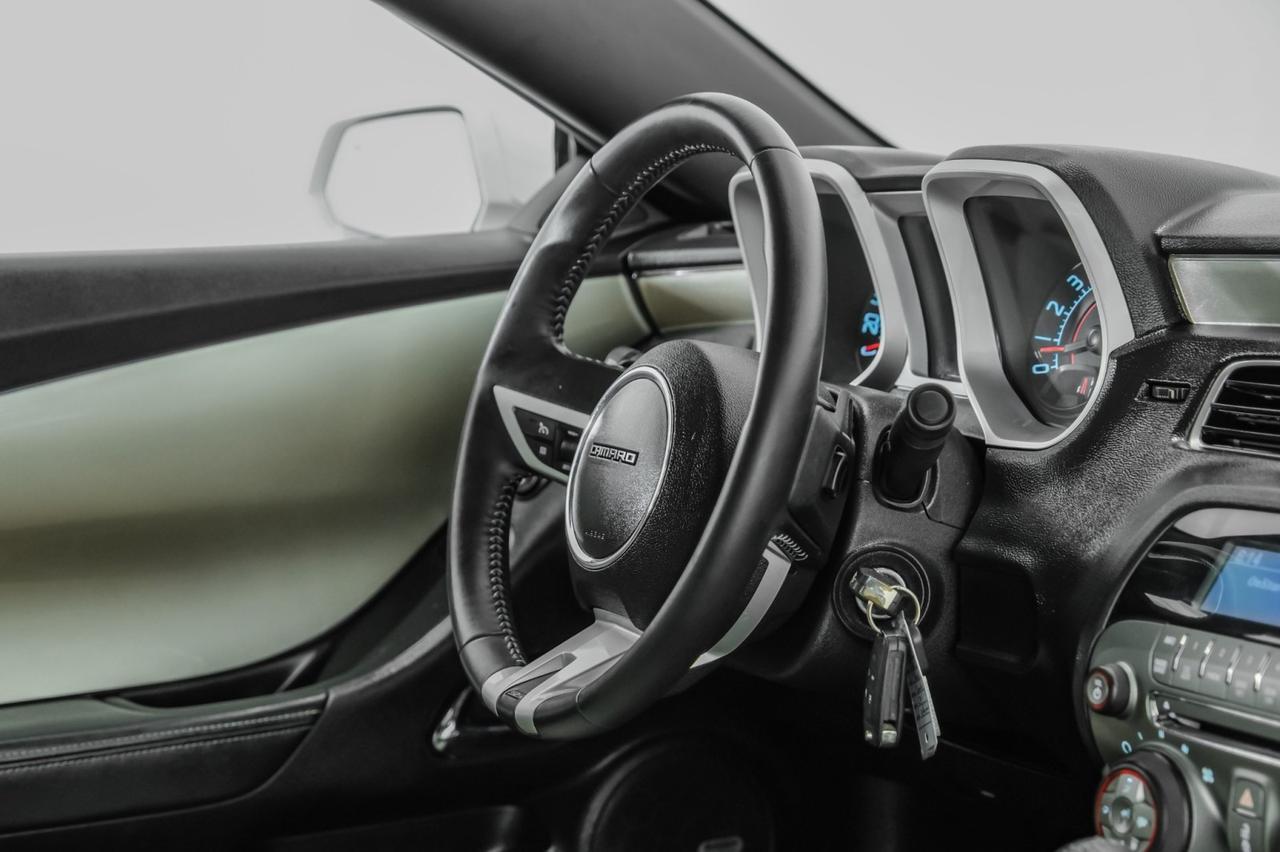 2010 Chevrolet Camaro 2SS AUTOMATIC SUNROOF LEATHER HEATED SEATS BOSTON ACOUSTICS PADDLE SHIFTERS Carrollton TX