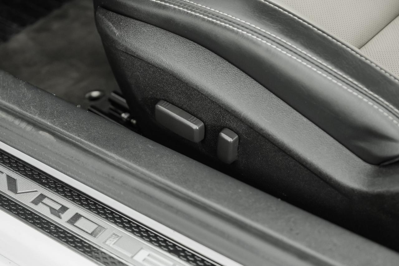 2010 Chevrolet Camaro 2SS AUTOMATIC SUNROOF LEATHER HEATED SEATS BOSTON ACOUSTICS PADDLE SHIFTERS Carrollton TX