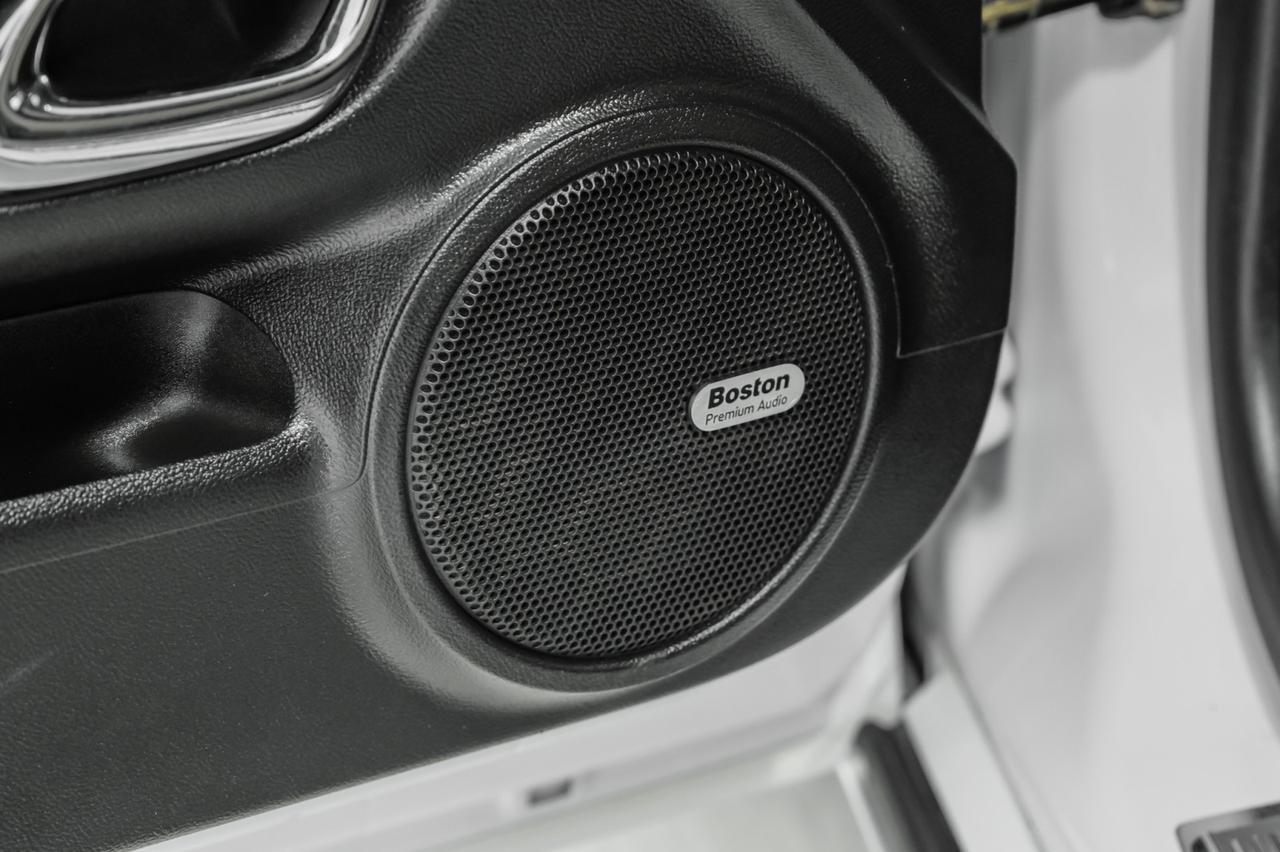 2010 Chevrolet Camaro 2SS AUTOMATIC SUNROOF LEATHER HEATED SEATS BOSTON ACOUSTICS PADDLE SHIFTERS Carrollton TX