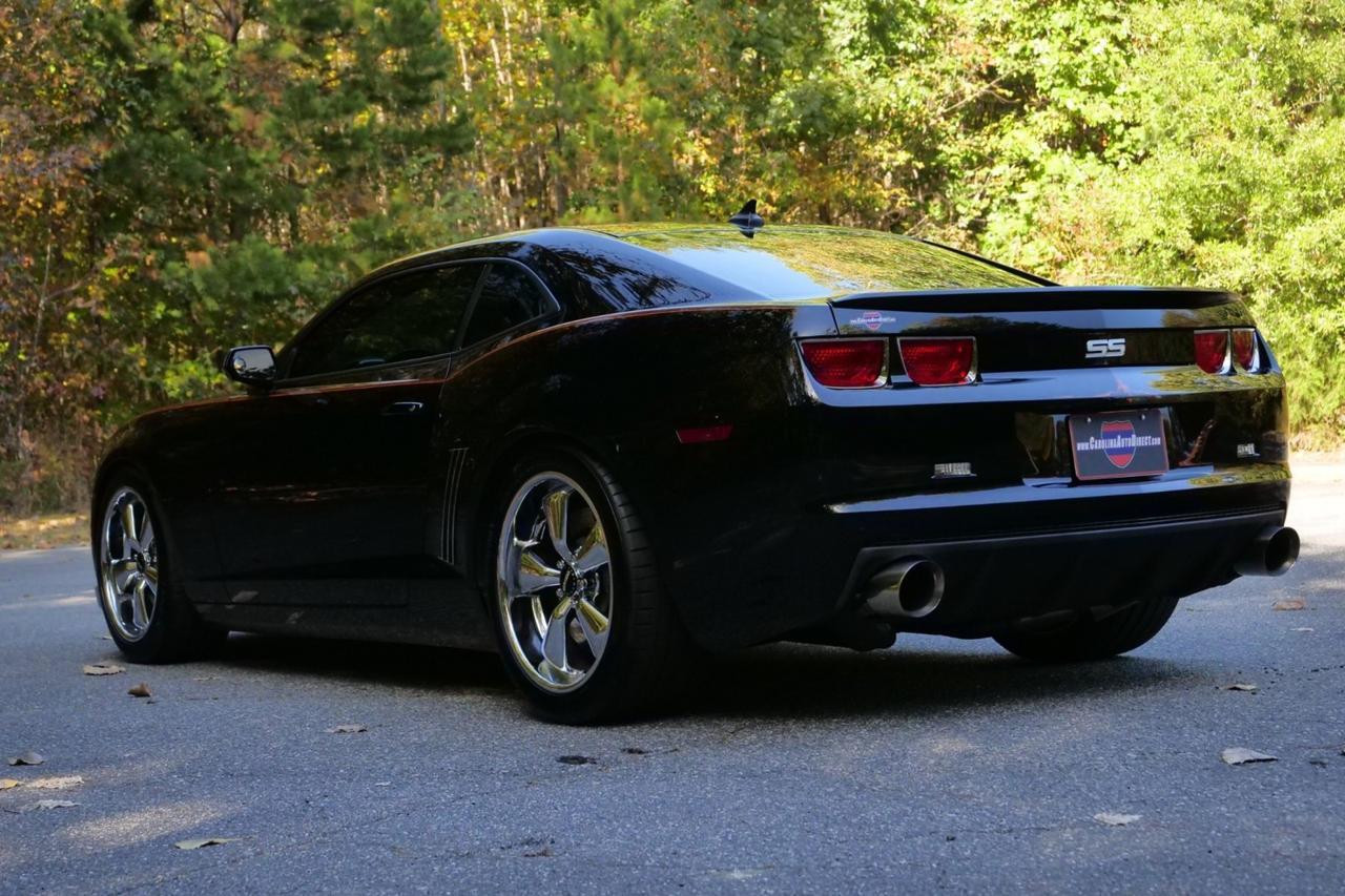 2010 Chevrolet Camaro 2SS / Manual / 6.2L V8 / Heated Leather Seats High Point NC