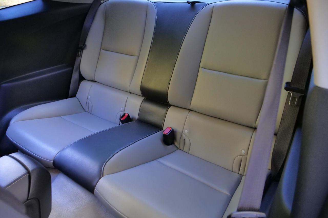 2010 Chevrolet Camaro 2SS / Manual / 6.2L V8 / Heated Leather Seats High Point NC