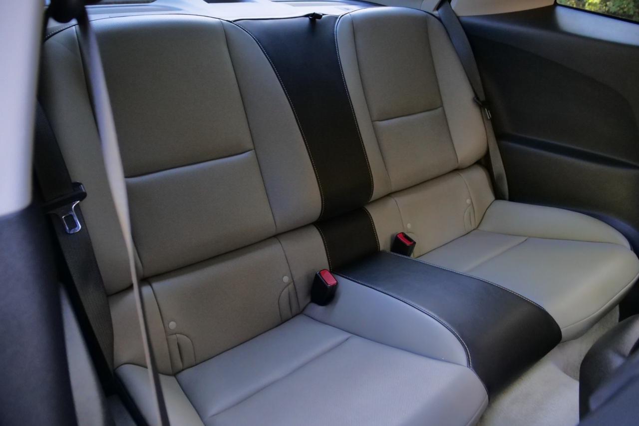 2010 Chevrolet Camaro 2SS / Manual / 6.2L V8 / Heated Leather Seats High Point NC