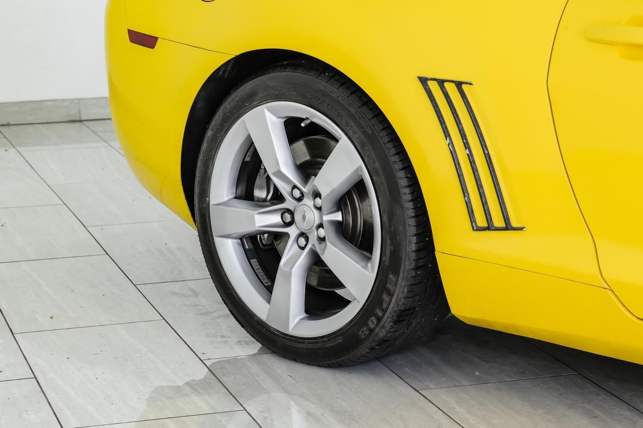 2010 Chevrolet Camaro 2SS RS PKG LEATHER HEATED SEATS BLUETOOTH BOSTON ACOUSTICS CRUISE CONTROL ALLOY WHEELS Carrollton TX