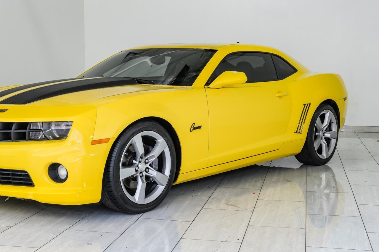 2010 Chevrolet Camaro 2SS RS PKG LEATHER HEATED SEATS BLUETOOTH BOSTON ACOUSTICS CRUISE CONTROL ALLOY WHEELS Carrollton TX