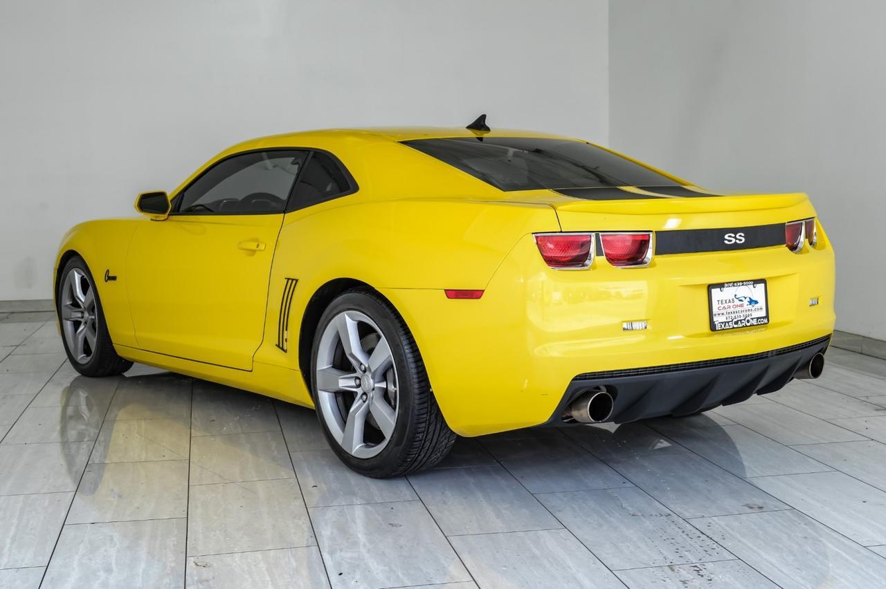 2010 Chevrolet Camaro 2SS RS PKG LEATHER HEATED SEATS BLUETOOTH BOSTON ACOUSTICS CRUISE CONTROL ALLOY WHEELS Carrollton TX