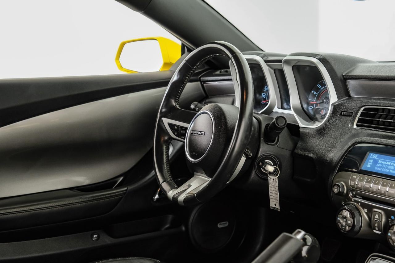 2010 Chevrolet Camaro 2SS RS PKG LEATHER HEATED SEATS BLUETOOTH BOSTON ACOUSTICS CRUISE CONTROL ALLOY WHEELS Carrollton TX