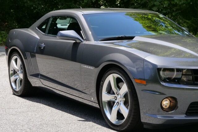 2010 Chevrolet Camaro 2SS / RS Package / 6.2L V8 / Manual! High Point NC
