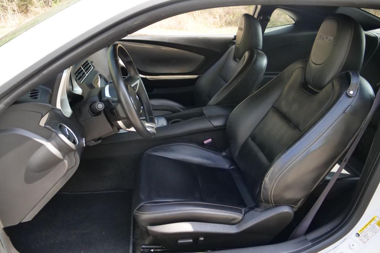 2010 Chevrolet Camaro 2SS / RS Package / Black Wheel PKG / V8! Lincolnton NC