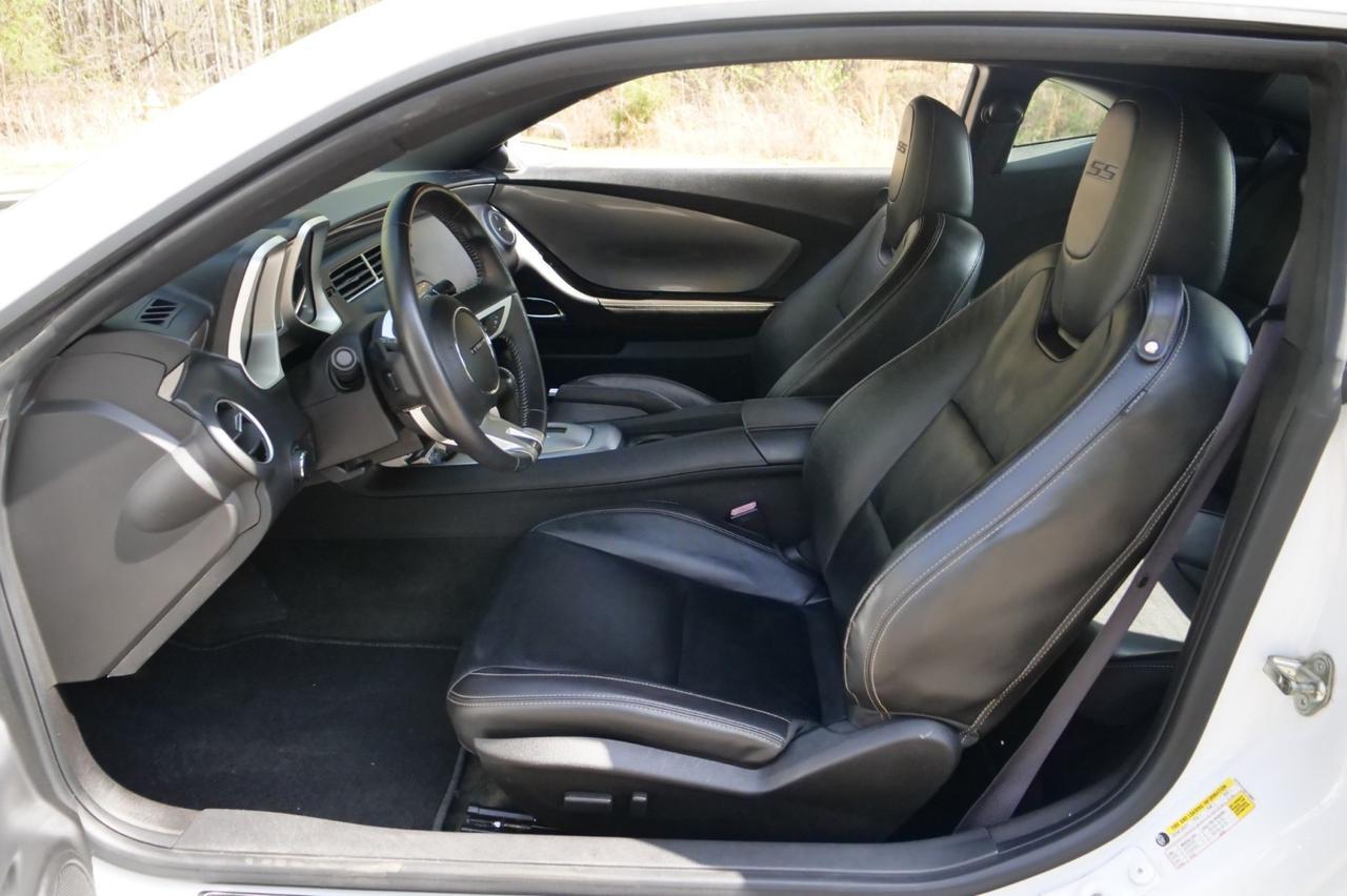 2010 Chevrolet Camaro 2SS / RS Package / Black Wheel PKG / V8! Lincolnton NC