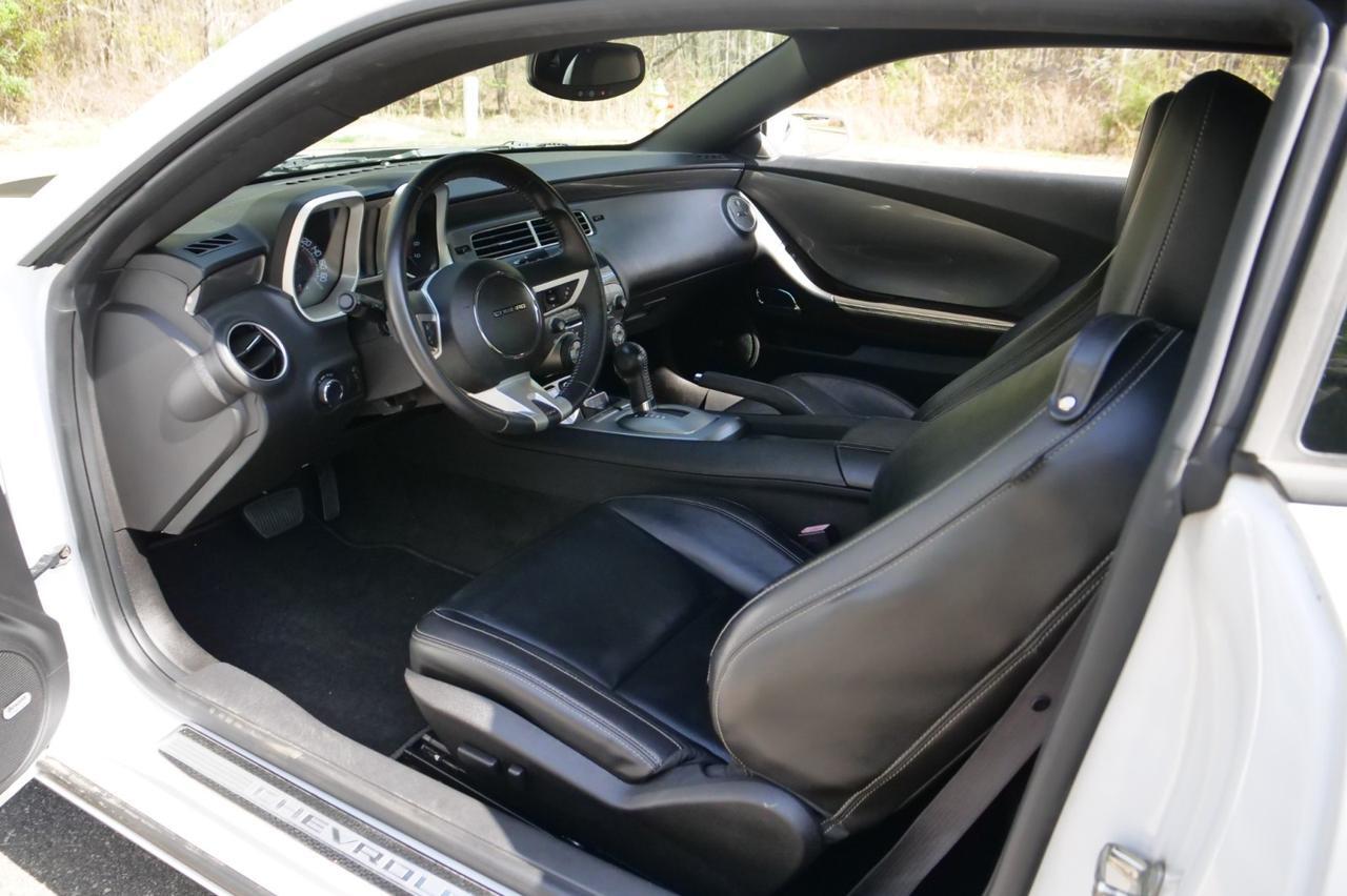 2010 Chevrolet Camaro 2SS / RS Package / Black Wheel PKG / V8! Lincolnton NC