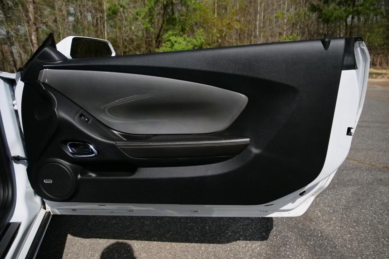 2010 Chevrolet Camaro 2SS / RS Package / Black Wheel PKG / V8! Lincolnton NC