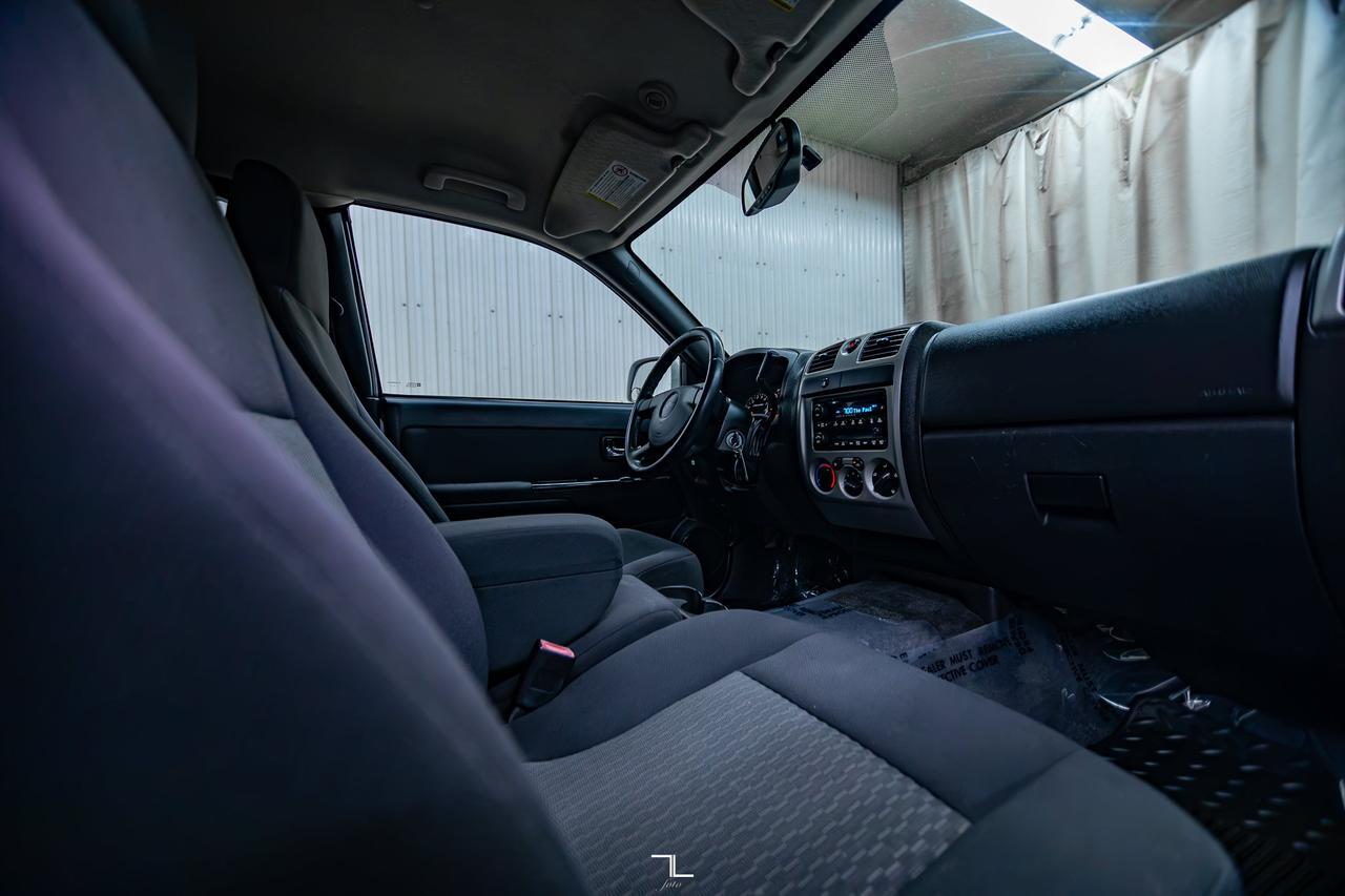 2010 Chevrolet Colorado 4x2 Ext Cab LT Topper Red Deer AB