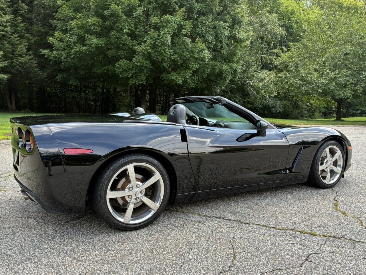 2010 Chevrolet Corvette w/1LT Charlton MA