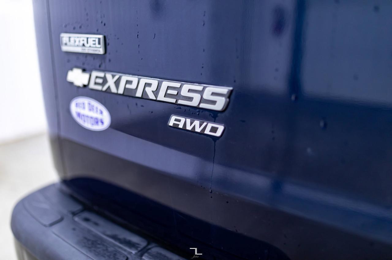 2010 Chevrolet Express 1500 AWD Cargo Van Red Deer AB