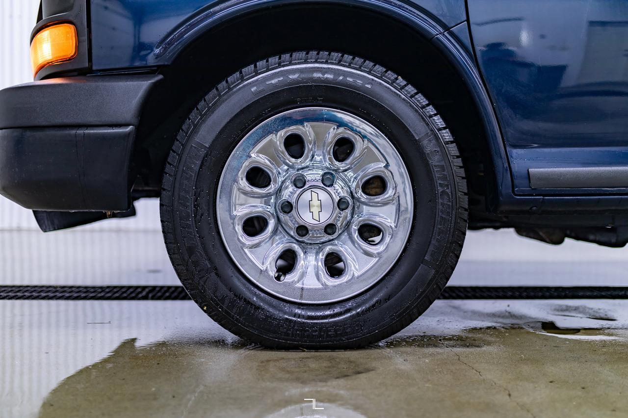 2010 Chevrolet Express 1500 AWD Cargo Van Red Deer AB