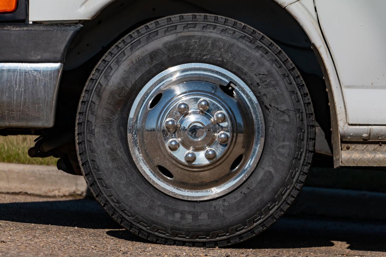 2010 Chevrolet Express Commercial Cutaway 3500 with Shelving Red Deer AB