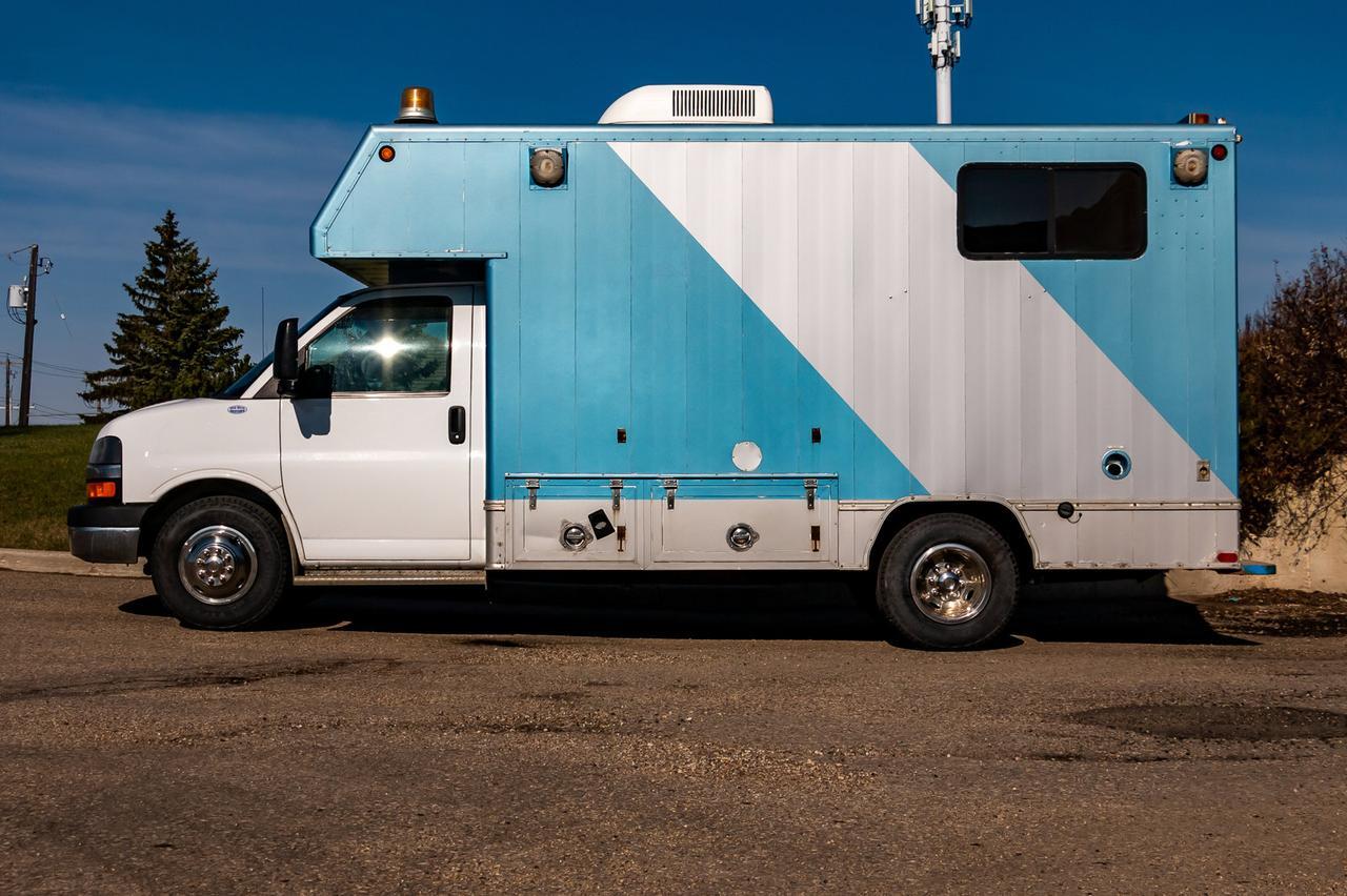 2010 Chevrolet Express Commercial Cutaway 3500 with Shelving Red Deer AB