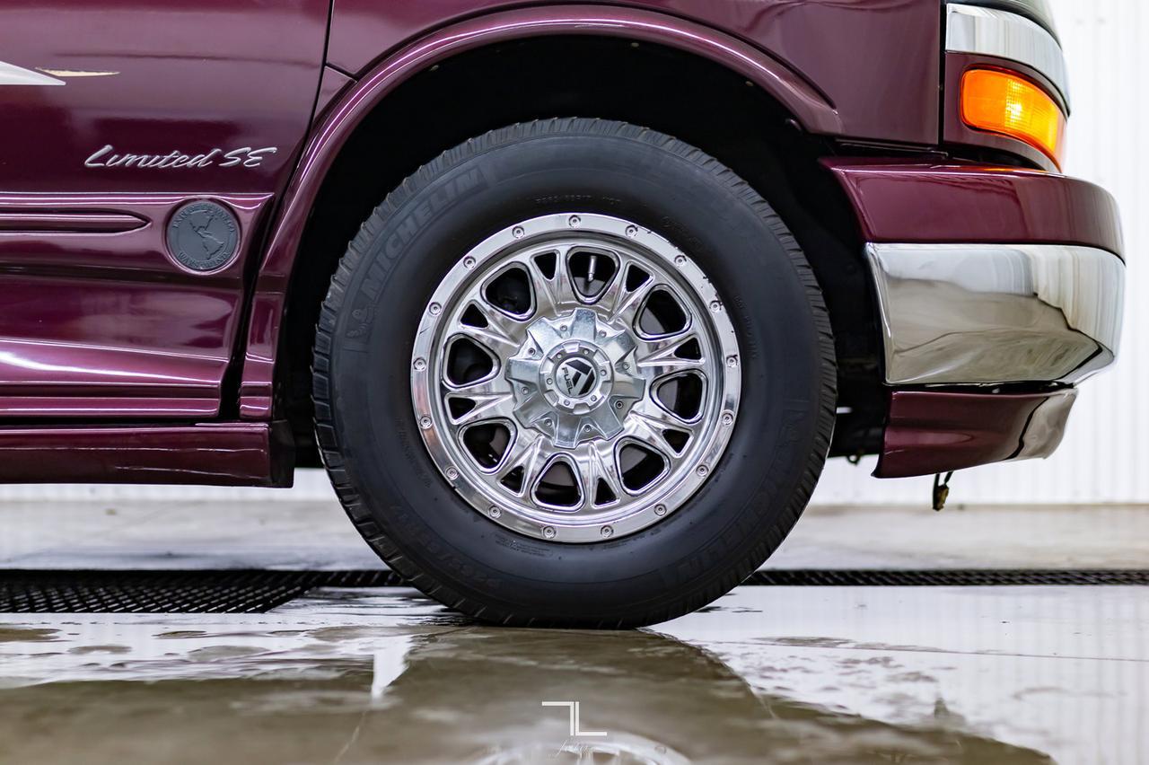 2010 Chevrolet Express G1500 Explorer Conversion Leather TV Red Deer AB