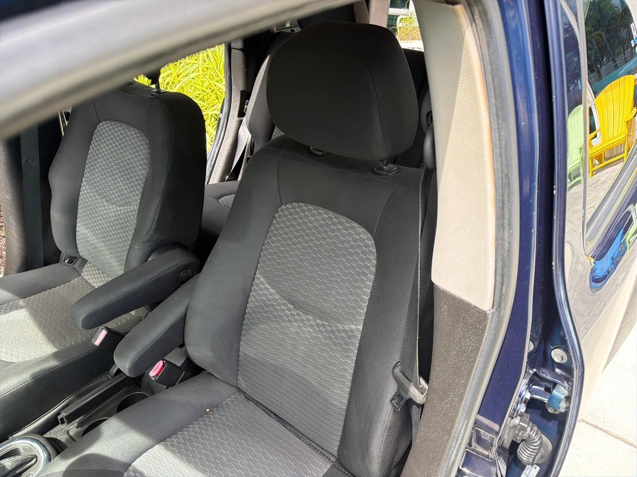 2010 Chevrolet HHR LS LOW MILES 35,302 1 OWNER Pompano Beach FL