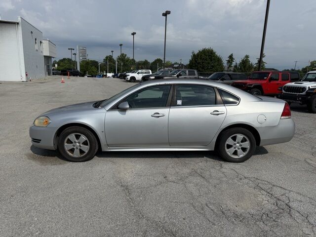 2010 Chevrolet Impala LS Crestwood KY
