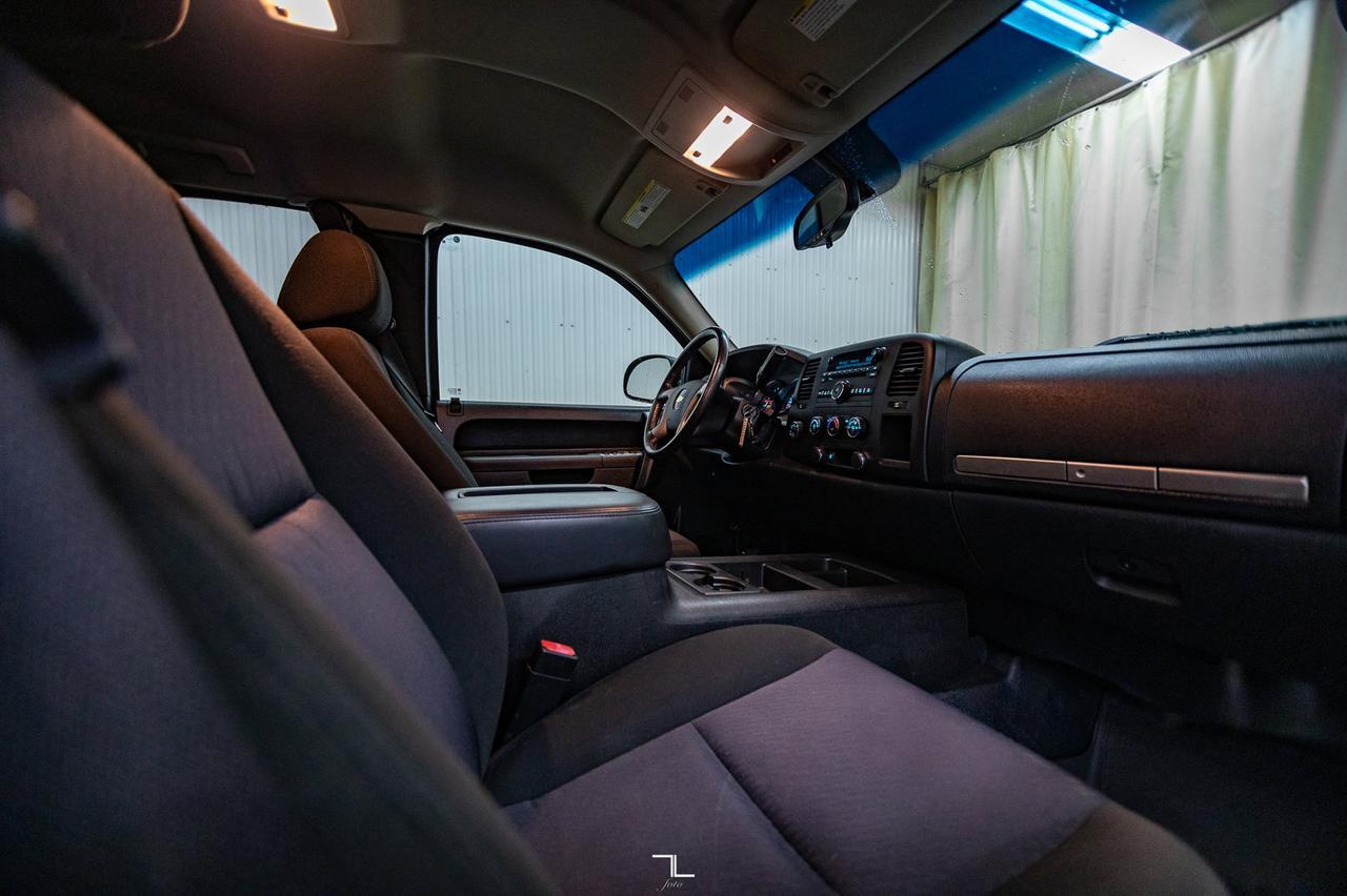 2010 Chevrolet Silverado 1500 4x4 Ext Cab LT Longbox PSeat Red Deer AB