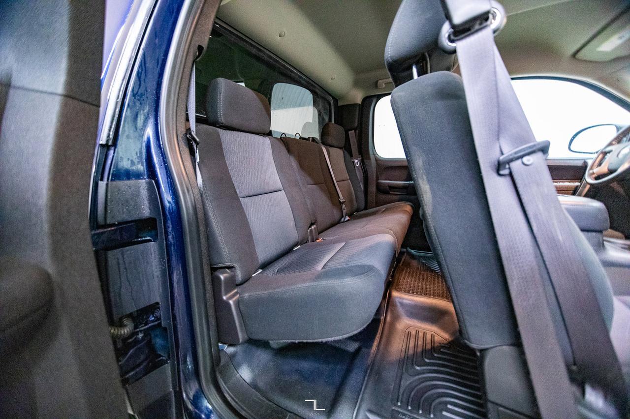 2010 Chevrolet Silverado 1500 4x4 Ext Cab LT Longbox PSeat Red Deer AB