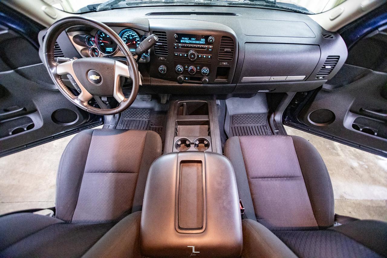 2010 Chevrolet Silverado 1500 4x4 Ext Cab LT Longbox PSeat Red Deer AB