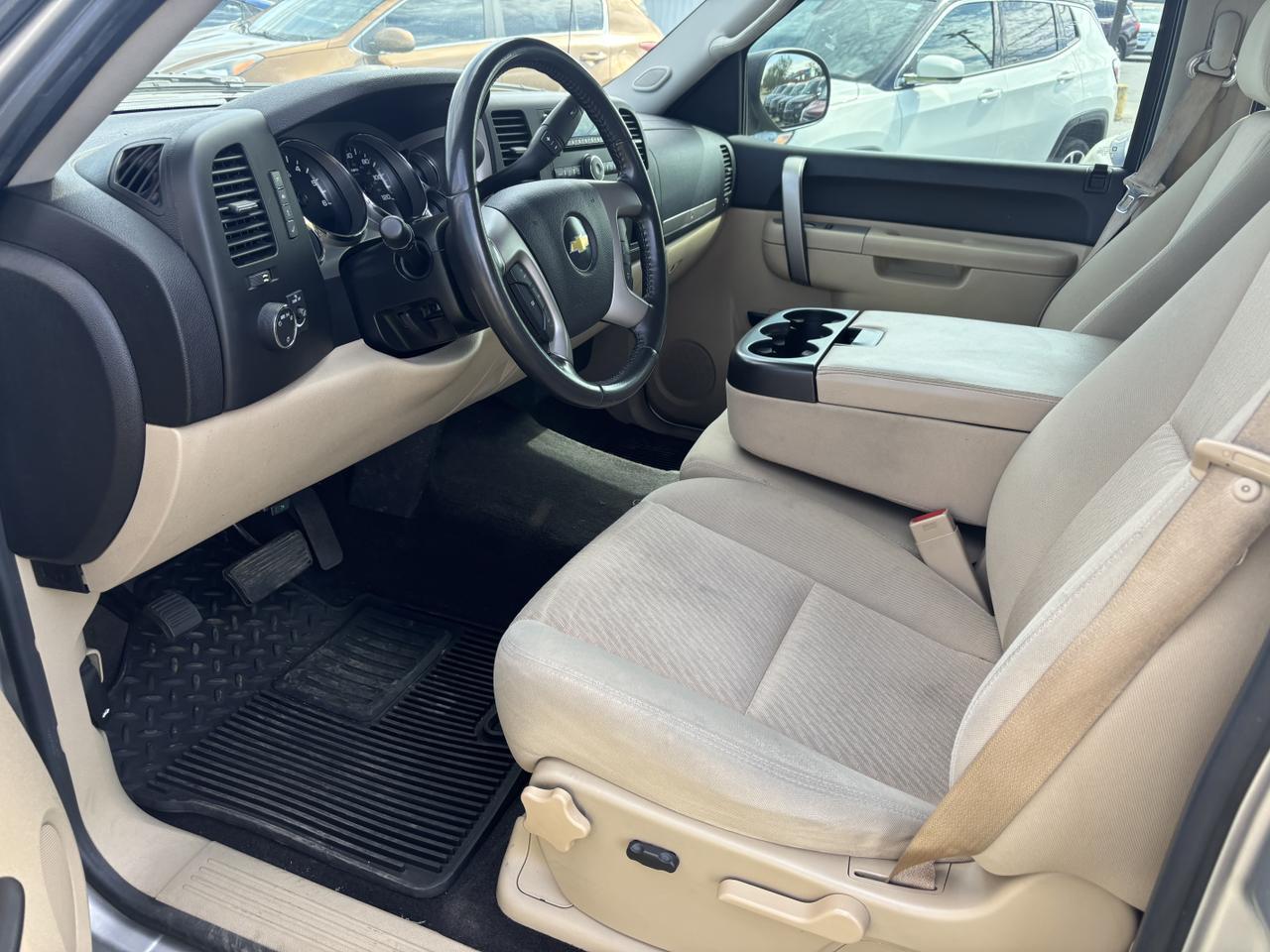 2010 Chevrolet Silverado 1500 Crew Cab LT Pickup 4D 5 3/4 ft Aurora MO