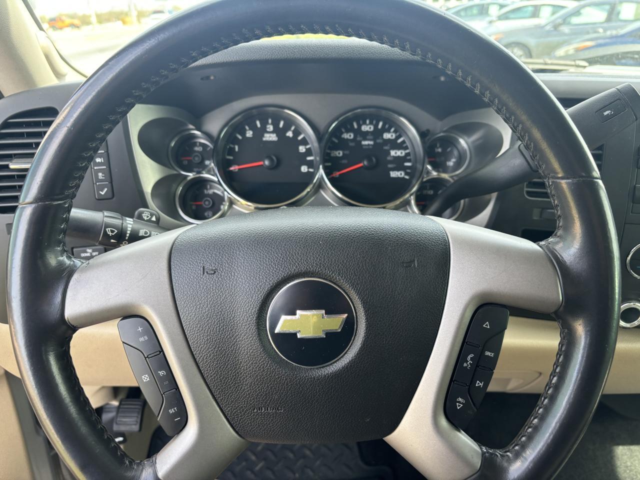 2010 Chevrolet Silverado 1500 Crew Cab LT Pickup 4D 5 3/4 ft Aurora MO