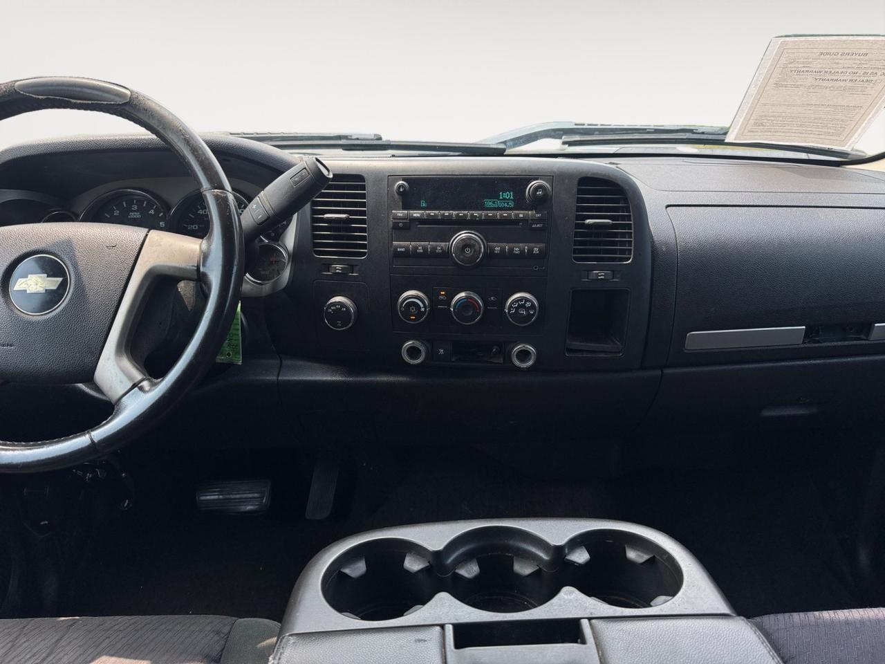 2010 Chevrolet Silverado 1500 LT, 4X4, TOWING PACKAGE, POWER HEATED MIRRORS, TITLT STEERING WHEEL, POWER WINDOWS, POWER LOCKS, CRUISE CONTROL, CLEAN CARFAX, COME SEE THIS RELIABLE TRUCK TODAY! Norfolk VA