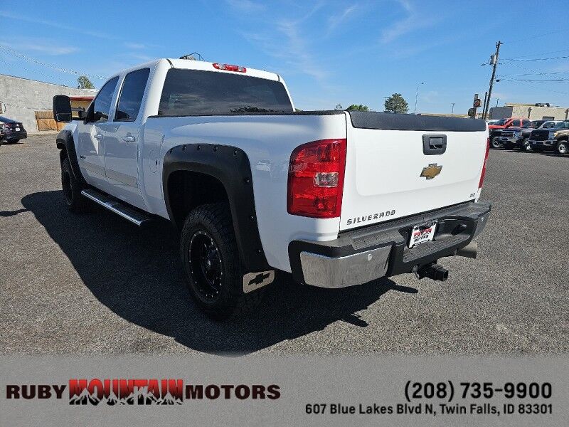 2010 Chevrolet Silverado 2500HD LTZ photo 5