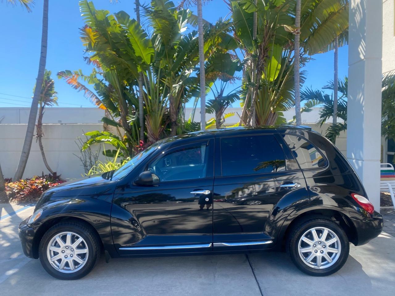 2010 Chrysler PT Cruiser Classic LOW MILES 37,988 1 OWNER Pompano Beach FL