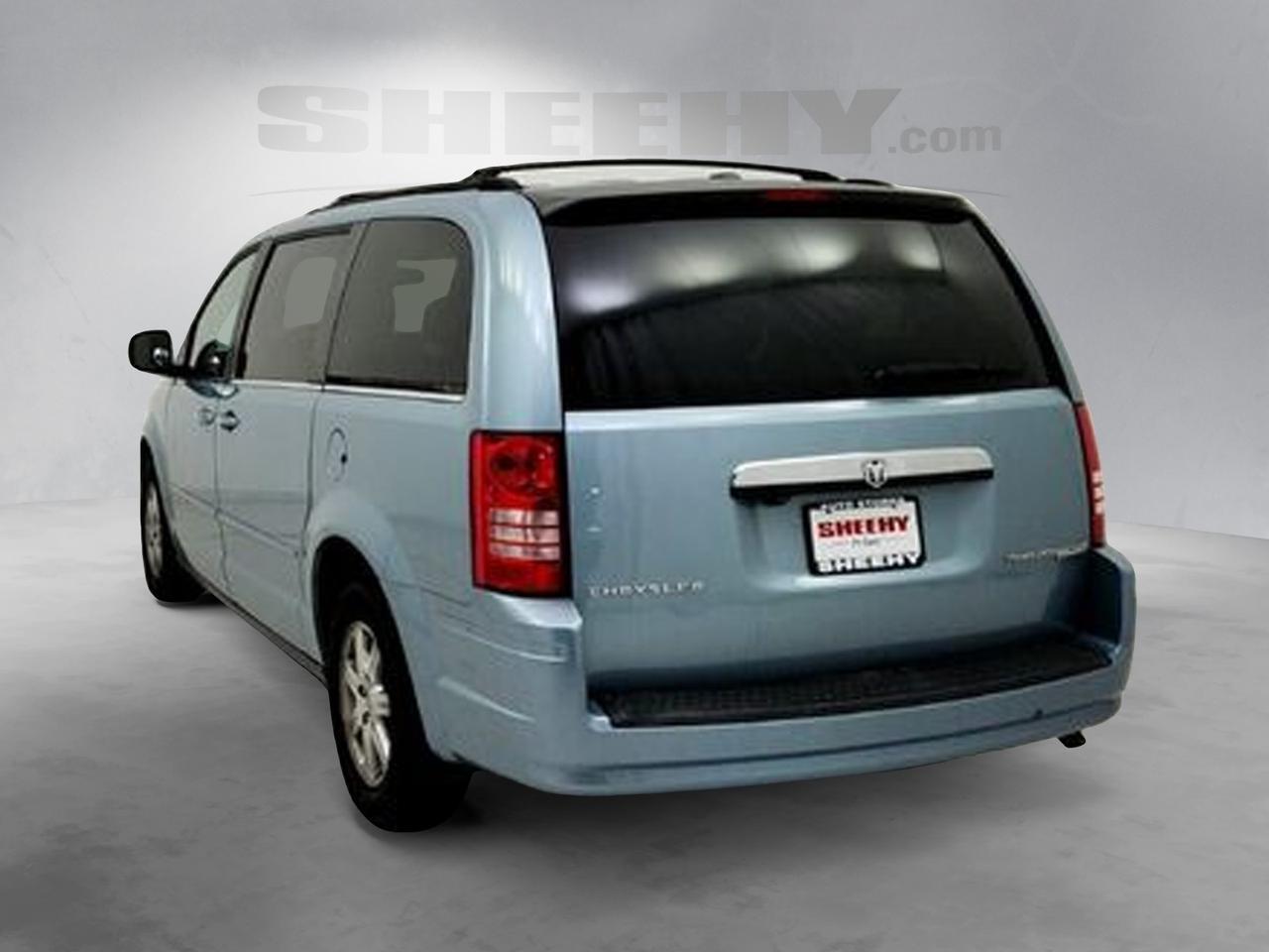 2010 Chrysler Town & Country LX Laurel MD