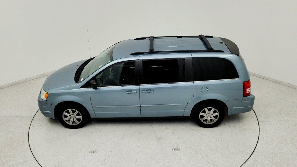 2010 Chrysler Town & Country LX Laurel MD