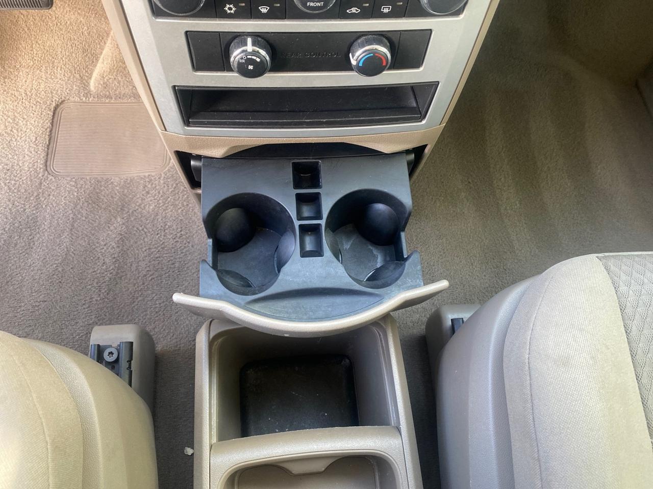 2010 Chrysler Town & Country LXI LOW MILES 77705 FL Pompano Beach FL