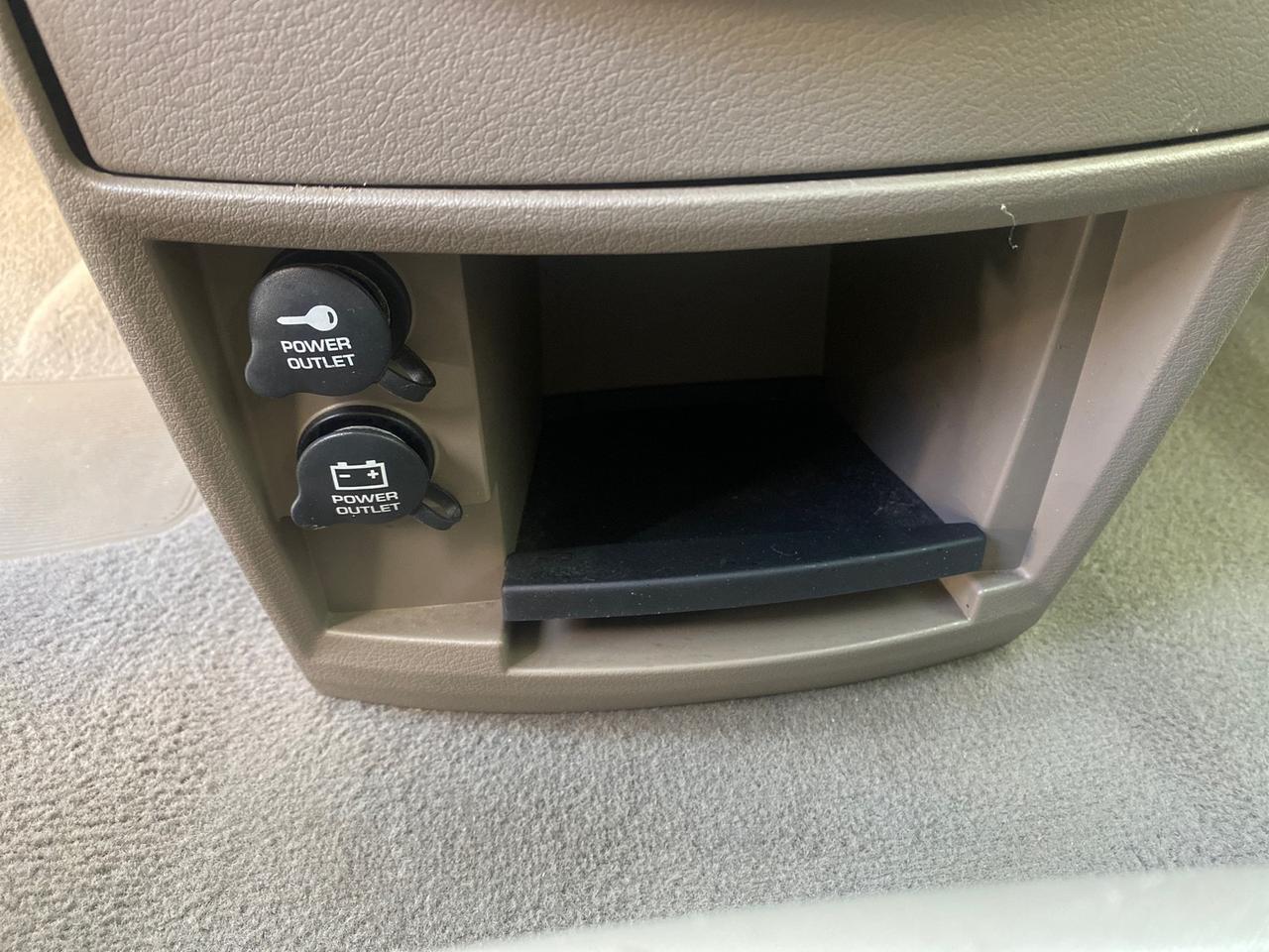 2010 Chrysler Town & Country LXI LOW MILES 77705 FL Pompano Beach FL