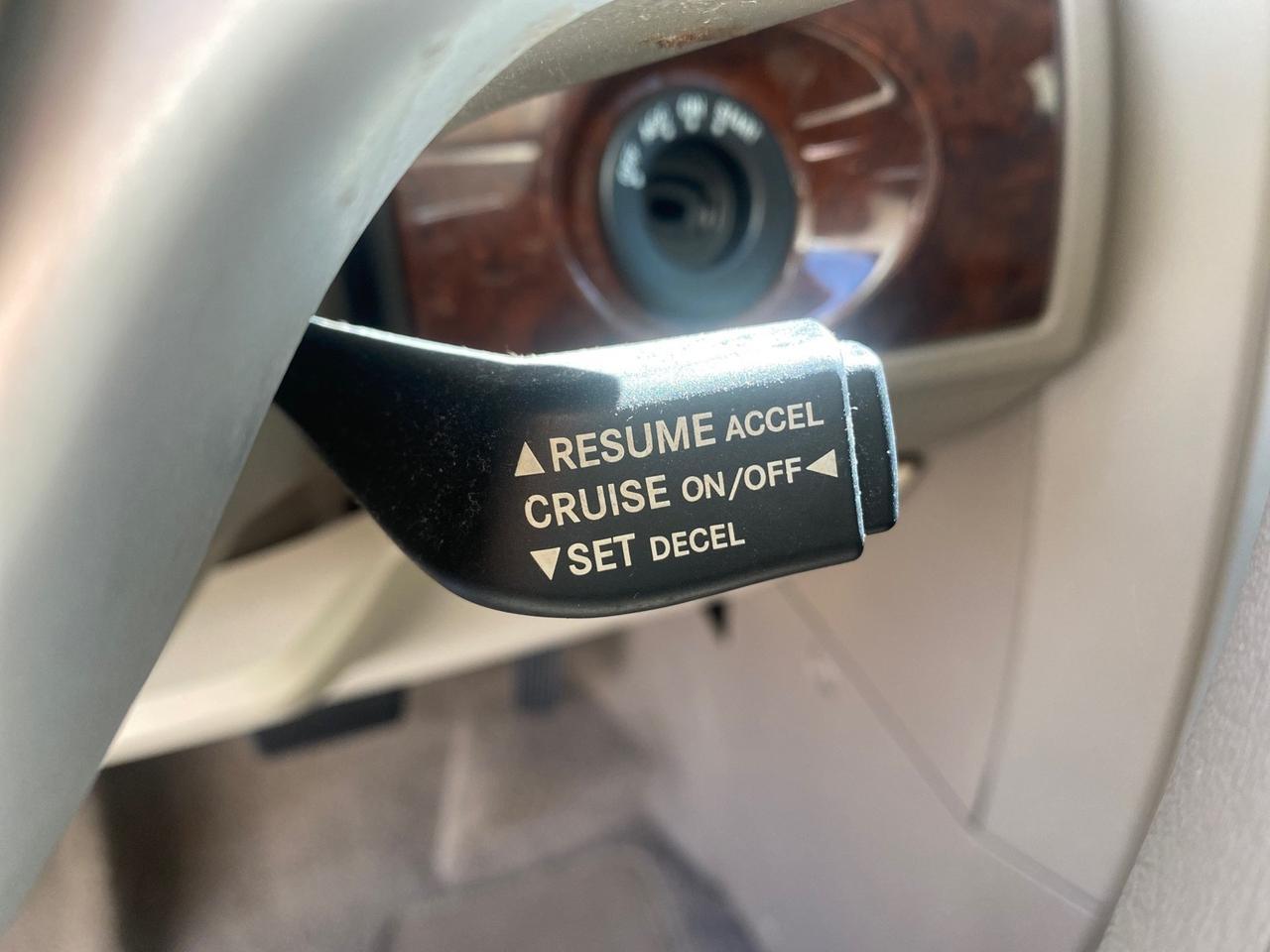 2010 Chrysler Town & Country LXI LOW MILES 77705 FL Pompano Beach FL