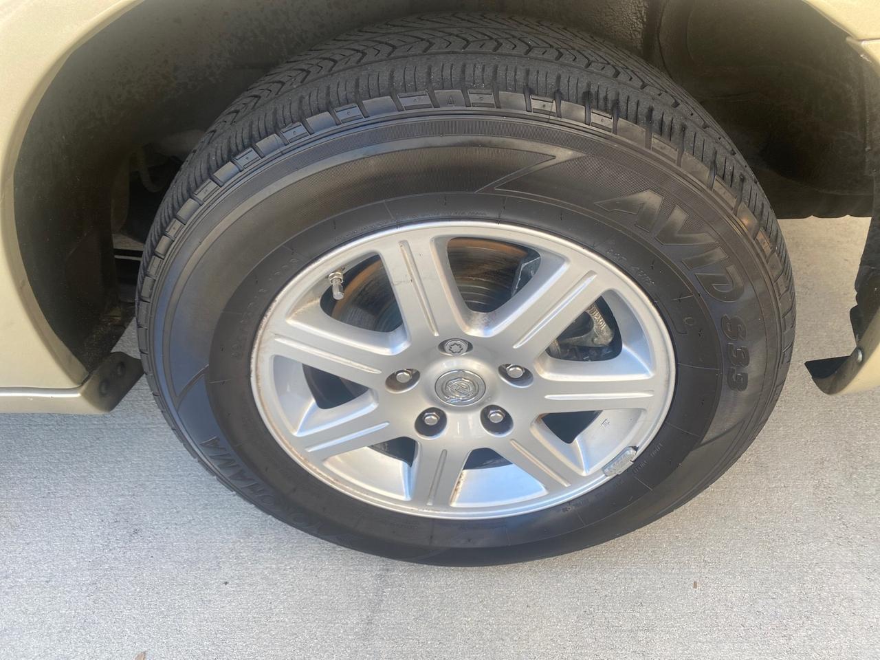 2010 Chrysler Town & Country Touring LOW MILES 33,692 1 OWNER Pompano Beach FL