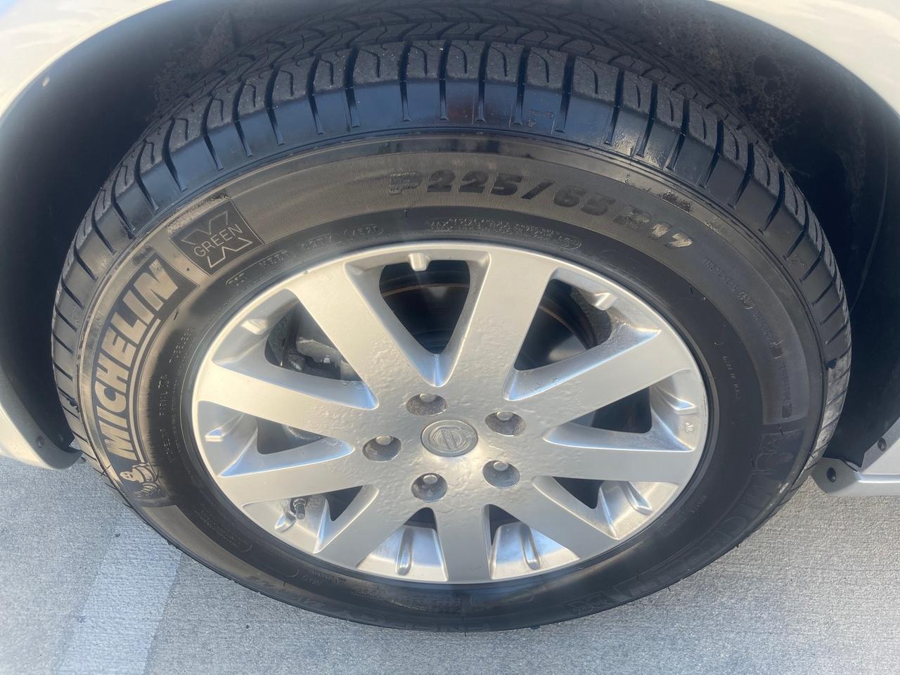 2010 Chrysler Town & Country Touring LOW MILES 37,217 1 OWNER Pompano Beach FL