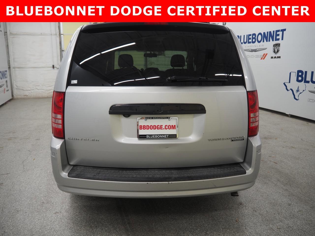 2010 Chrysler Town & Country Touring Plus New Braunfels TX