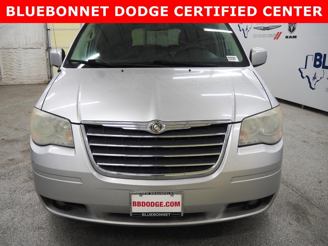 2010 Chrysler Town & Country Touring Plus New Braunfels TX