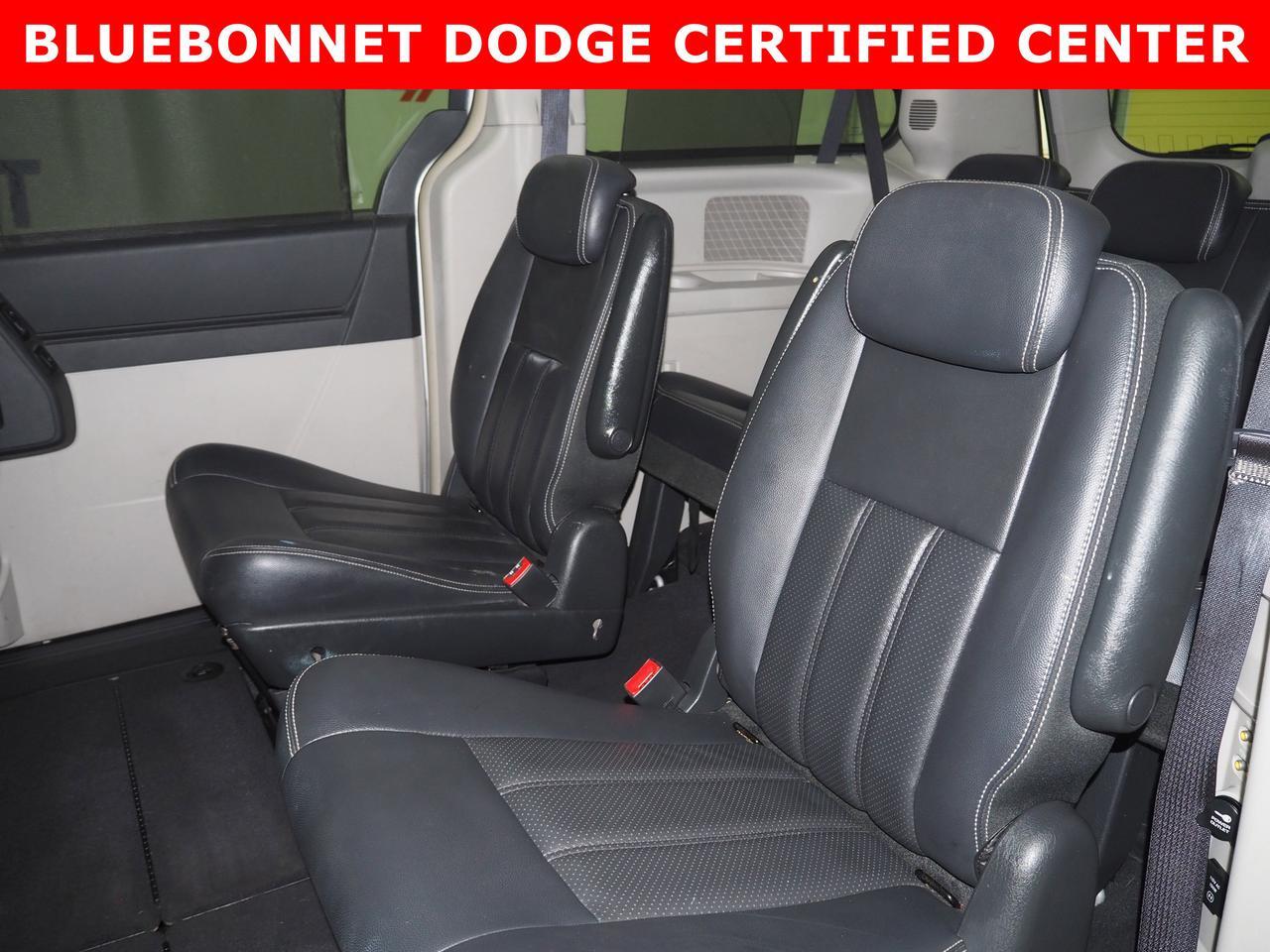 2010 Chrysler Town & Country Touring Plus New Braunfels TX