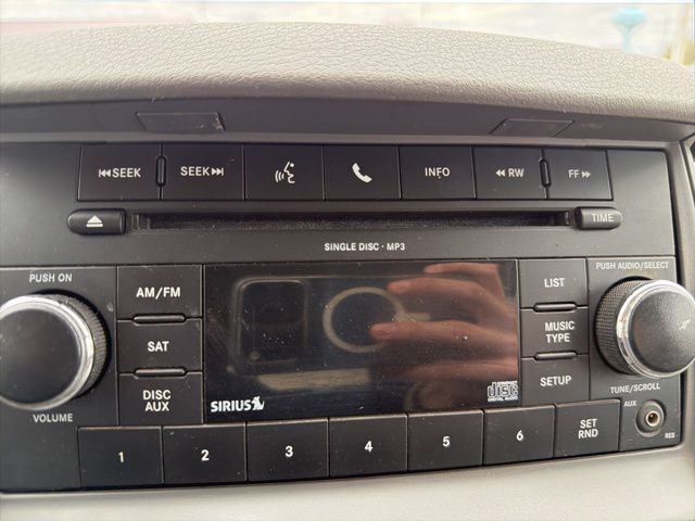 2010 Chrysler Town &amp; Country Touring Watertown SD