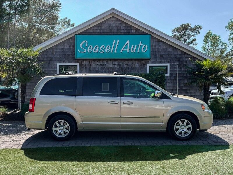 2010 Chrysler Town & Country Touring
