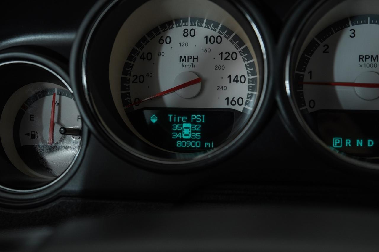2010 Dodge Challenger R/T 5.7L HEMI AUTOMATIC NAVIGATION SUNROOF LEATHER HEATED SEATS Carrollton TX