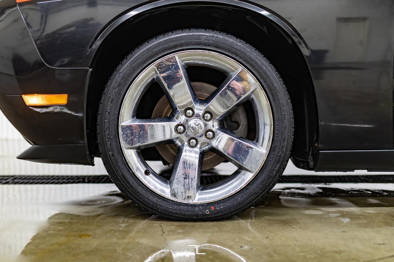 2010 Dodge Challenger R/T HEMI Leather Roof Nav Red Deer AB