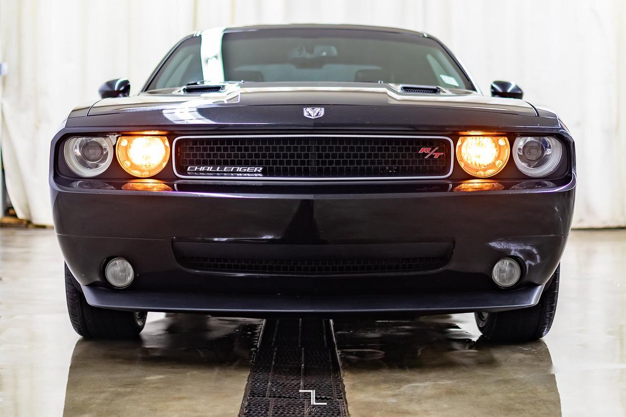 2010 Dodge Challenger R/T HEMI Leather Roof Nav Red Deer AB