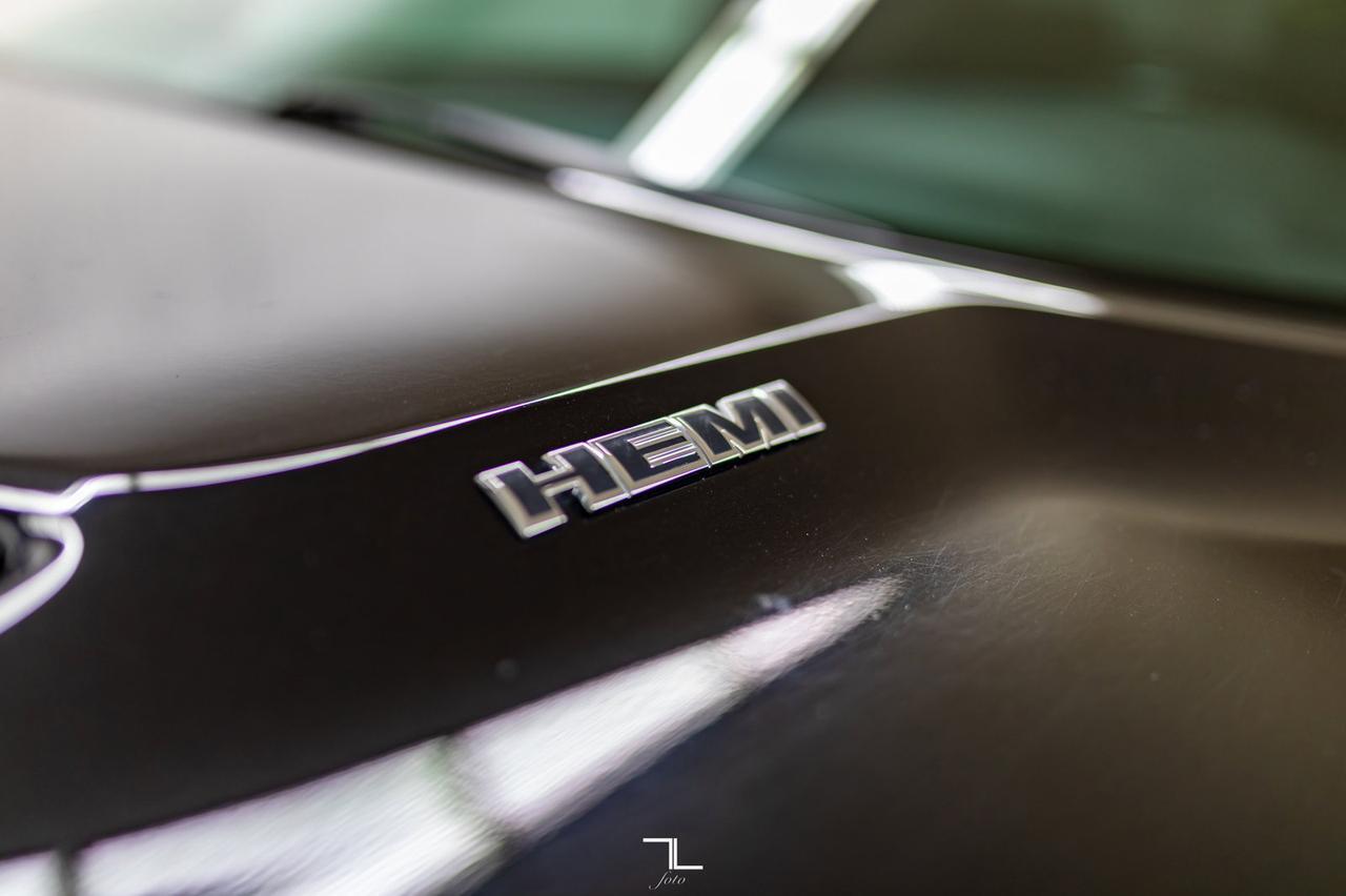 2010 Dodge Challenger R/T HEMI Leather Roof Nav Red Deer AB