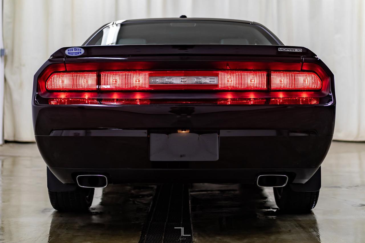 2010 Dodge Challenger R/T Mopar Edition Manual 68/100 Leather Roof Nav Red Deer AB