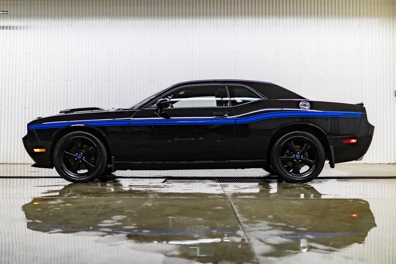 2010 Dodge Challenger R/T Mopar Edition Manual 68/100 Leather Roof Nav Red Deer AB